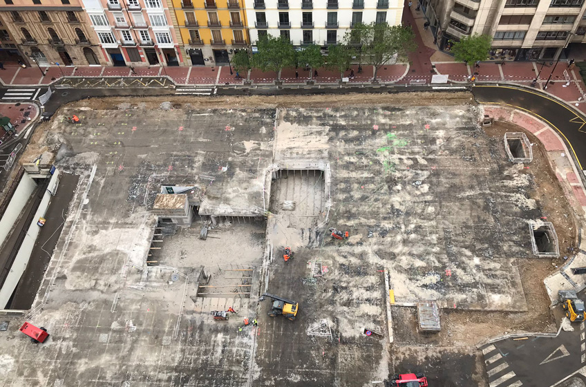 Corte de losa armada en Parking Plaza Salamero