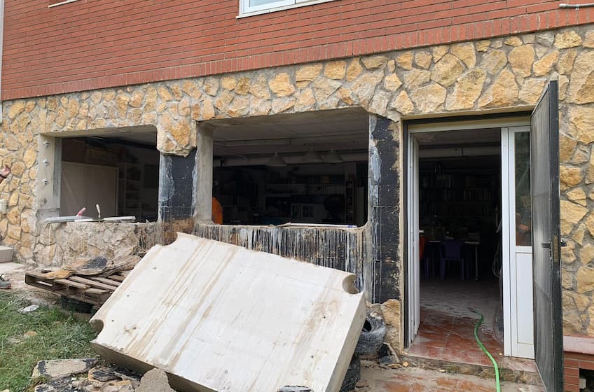 Apertura de ventanas en una vivienda de Reus
