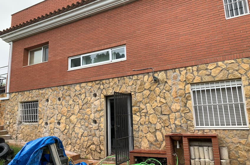 Apertura de ventanas en una vivienda de Reus