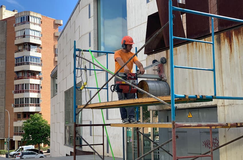 Agujeros en hormigón en Guadalajara