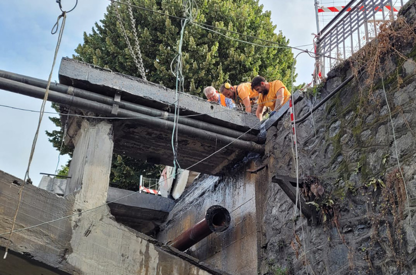 Retirada de puente en LLodio