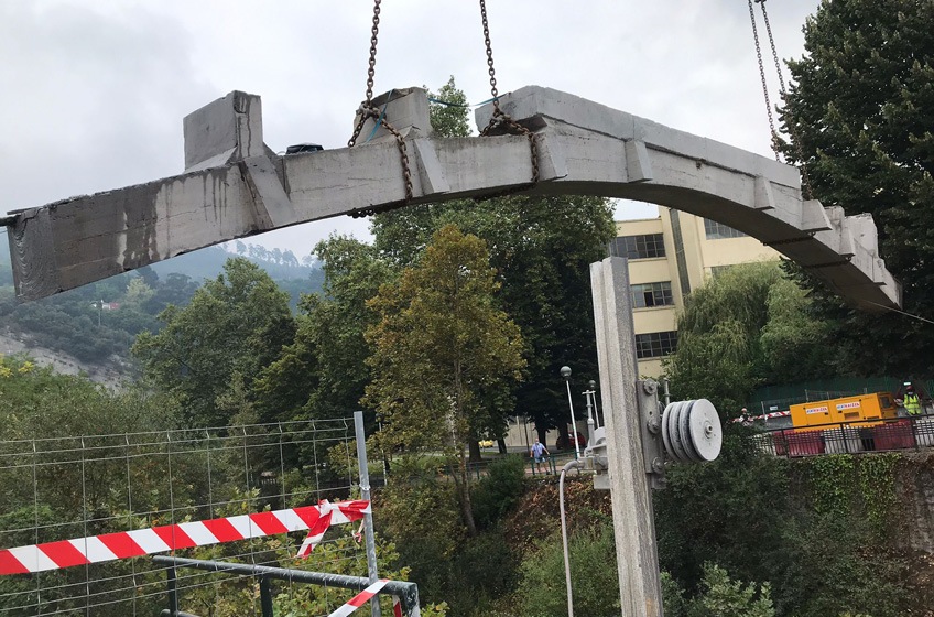 Retirada de puente en LLodio